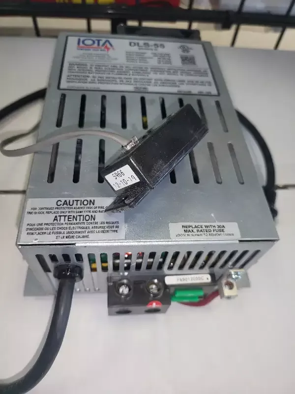 55 AMP CONVERTER/CHARGER UDLS-55 (USED GOOD)